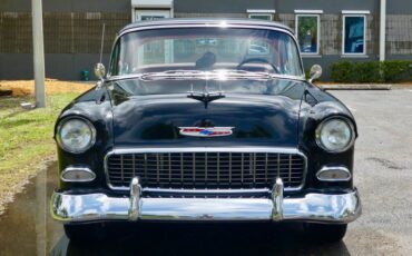 Unknown-Bel-air-1955-Tuxedo-Black-Red-37