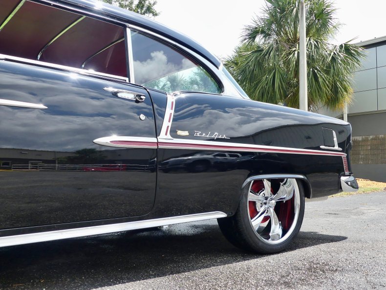 Unknown-Bel-air-1955-Tuxedo-Black-Red-47