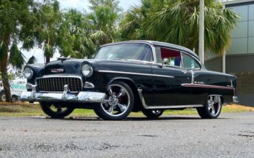 Unknown-Bel-air-1955-Tuxedo-Black-Red-7