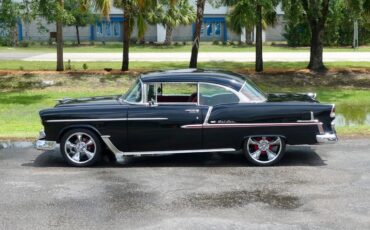 Unknown-Bel-air-1955-Tuxedo-Black-Red-9