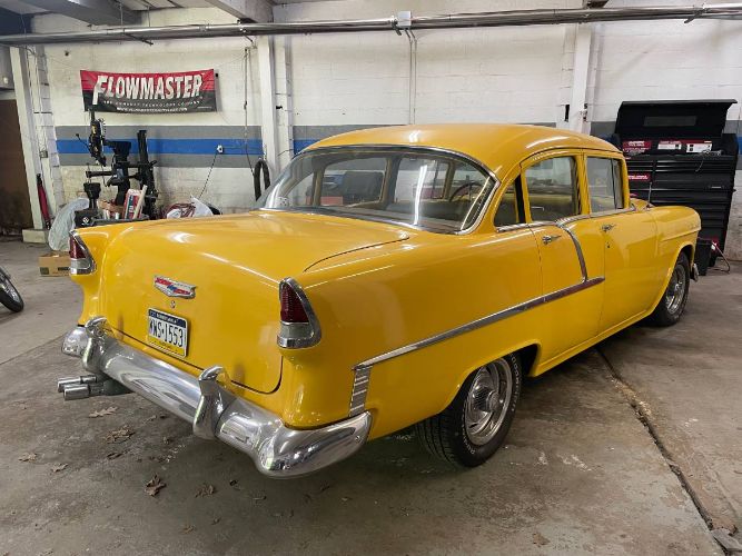 Unknown-Bel-air-1955-Yellow