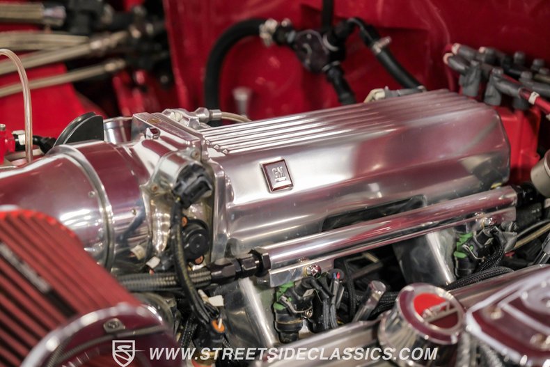 Unknown-Bel-air-1956-Fire-Engine-Red-Tan-17