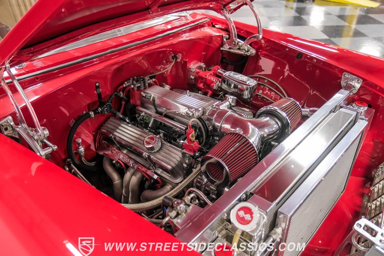 Unknown-Bel-air-1956-Fire-Engine-Red-Tan-3