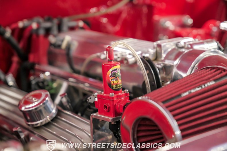 Unknown-Bel-air-1956-Fire-Engine-Red-Tan-4