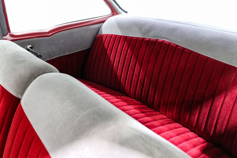 Unknown-Bel-air-1956-Red-White-Red-14