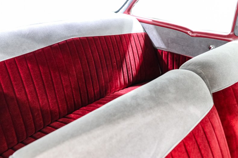 Unknown-Bel-air-1956-Red-White-Red-19