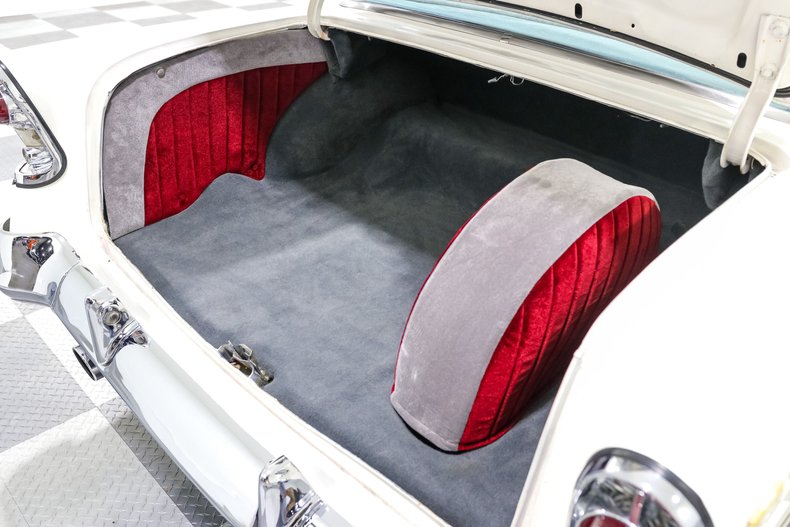 Unknown-Bel-air-1956-Red-White-Red-22