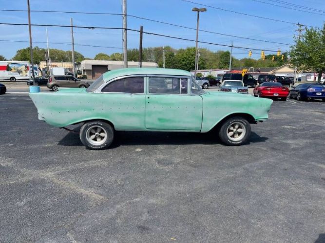 Unknown-Bel-air-1957