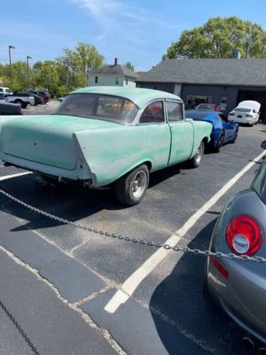 Unknown-Bel-air-1957-9
