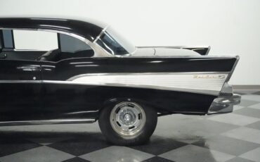 Unknown-Bel-air-1957-Black-Black-32