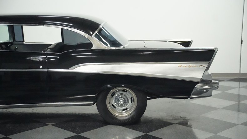 Unknown-Bel-air-1957-Black-Black-32