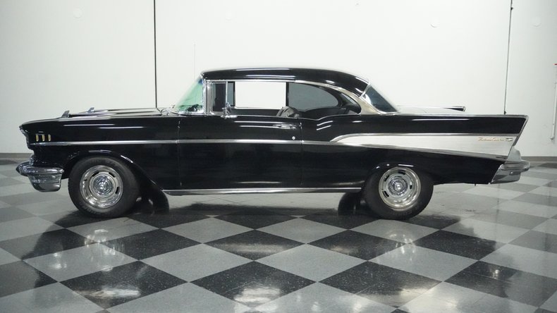 Unknown-Bel-air-1957-Black-Black