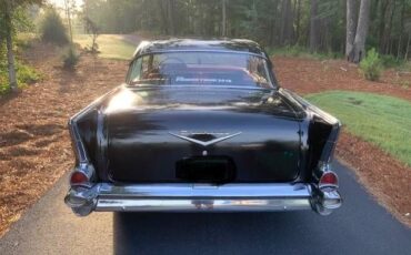 Unknown-Bel-air-1957-Black-BlackRed-1