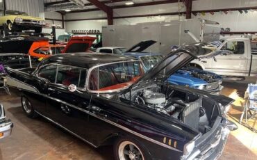 Unknown-Bel-air-1957-Black-BlackRed-2