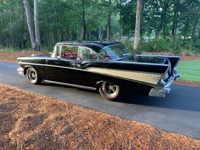Unknown-Bel-air-1957-Black-BlackRed-22