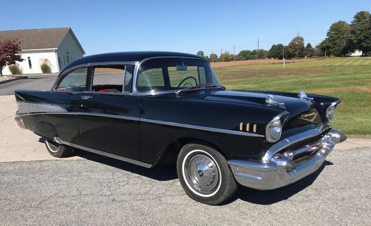 Unknown-Bel-air-1957-Black-Burgundy-1