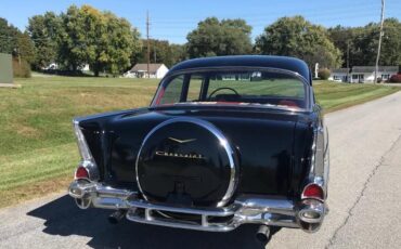 Unknown-Bel-air-1957-Black-Burgundy-11