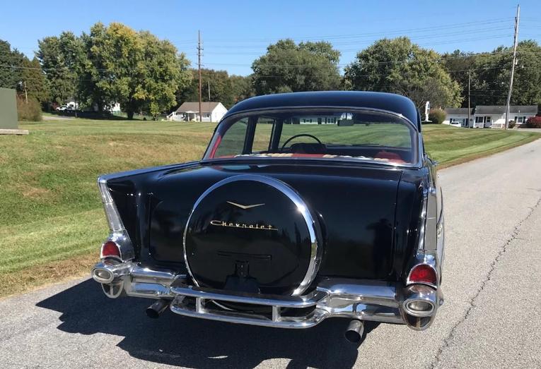 Unknown-Bel-air-1957-Black-Burgundy-11