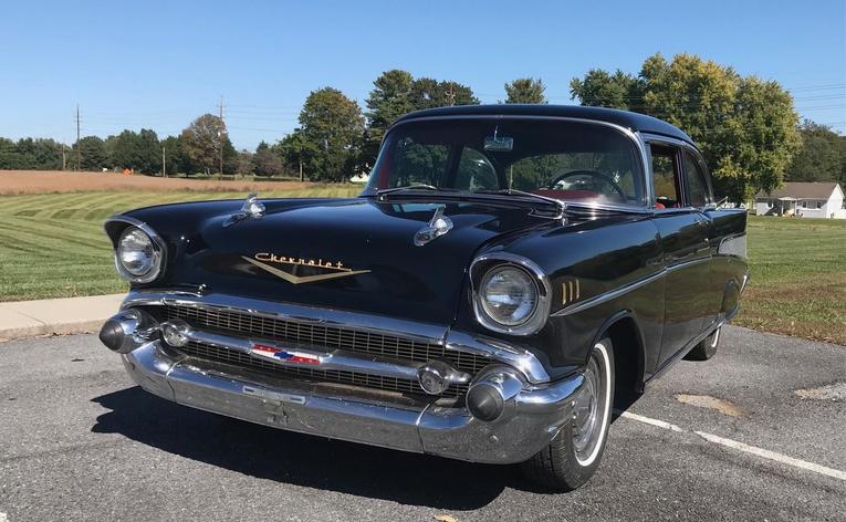 Unknown-Bel-air-1957-Black-Burgundy-5