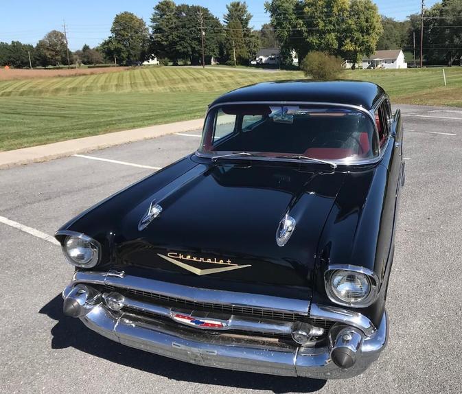 Unknown-Bel-air-1957-Black-Burgundy-8