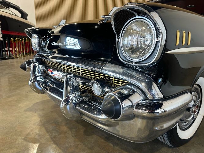 Unknown-Bel-air-1957-Black-Red-20