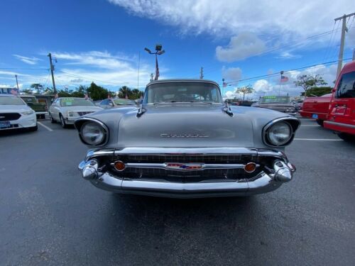 Unknown-Bel-air-1957-BlackSilver-10