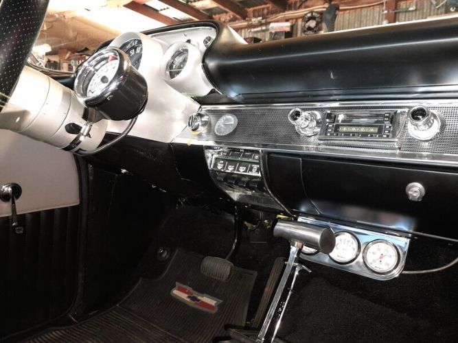 Unknown-Bel-air-1957-BlackSilver-18