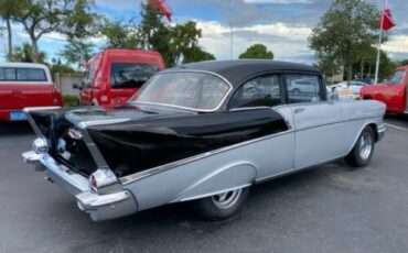 Unknown-Bel-air-1957-BlackSilver-5