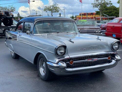 Unknown-Bel-air-1957-BlackSilver-6