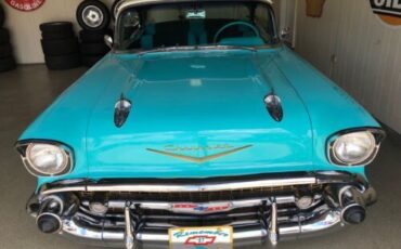 Unknown-Bel-air-1957-Blue-1