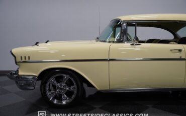 Unknown-Bel-air-1957-Colonial-Cream-Cream-20