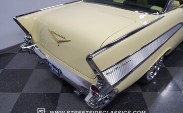 Unknown-Bel-air-1957-Colonial-Cream-Cream-23