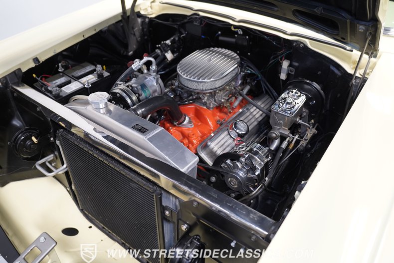 Unknown-Bel-air-1957-Colonial-Cream-Cream-28