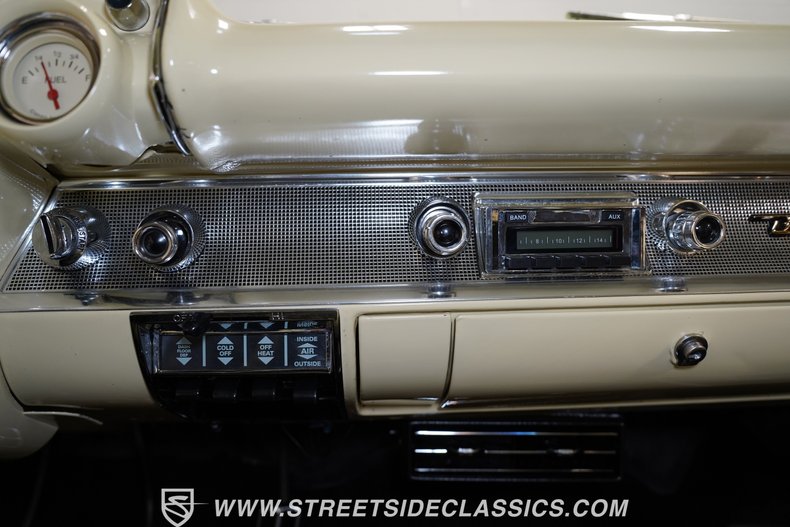 Unknown-Bel-air-1957-Colonial-Cream-Cream-36