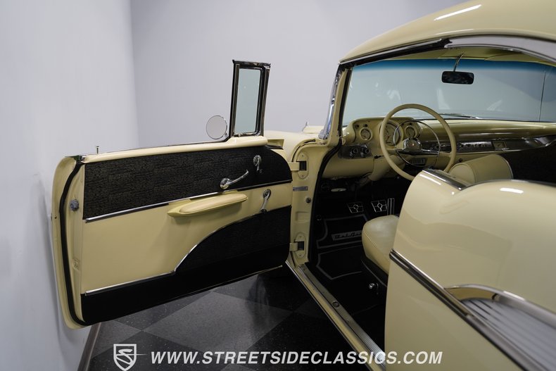 Unknown-Bel-air-1957-Colonial-Cream-Cream-49