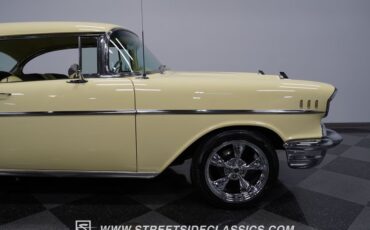 Unknown-Bel-air-1957-Colonial-Cream-Cream-7