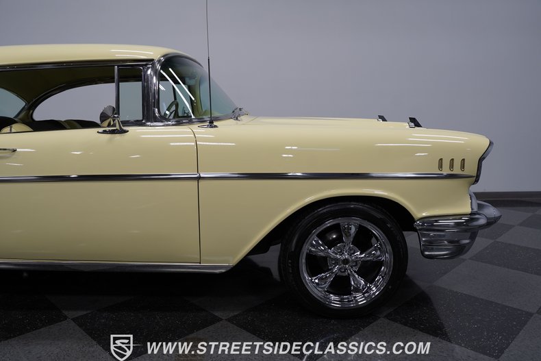 Unknown-Bel-air-1957-Colonial-Cream-Cream-7