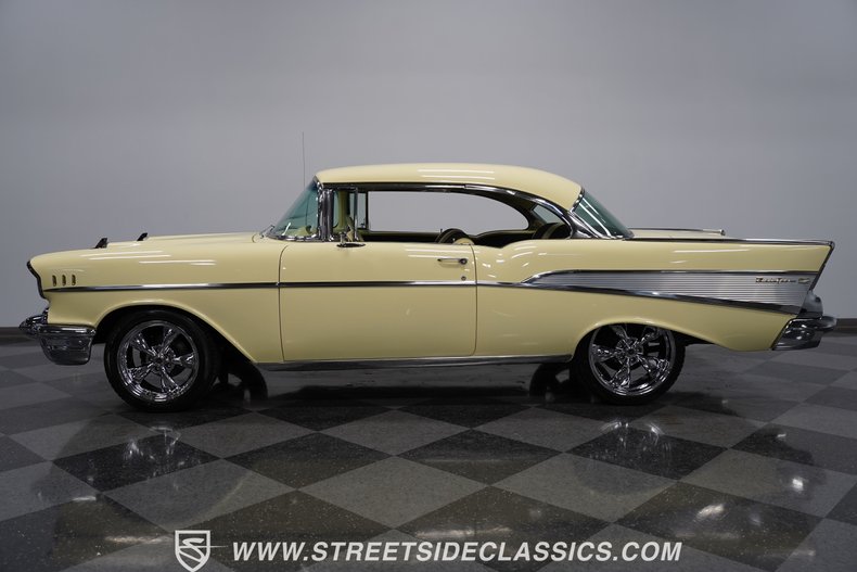 Unknown-Bel-air-1957-Colonial-Cream-Cream