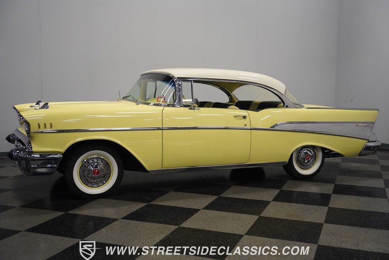 Unknown-Bel-air-1957-Colonial-Cream-Yellow-13