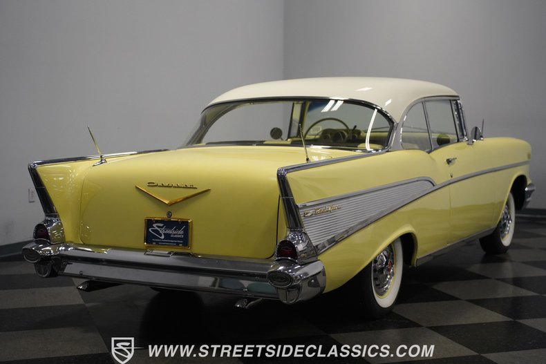 Unknown-Bel-air-1957-Colonial-Cream-Yellow-19