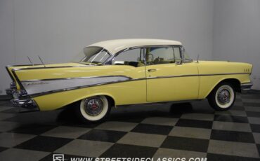 Unknown-Bel-air-1957-Colonial-Cream-Yellow-21