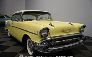 Unknown-Bel-air-1957-Colonial-Cream-Yellow-23