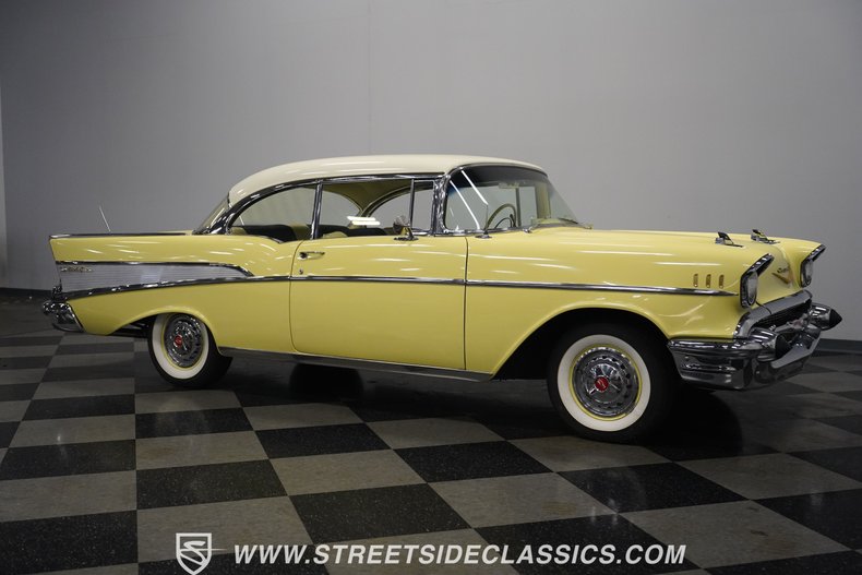 Unknown-Bel-air-1957-Colonial-Cream-Yellow-25