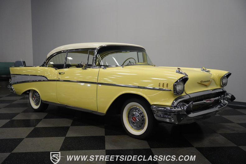 Unknown-Bel-air-1957-Colonial-Cream-Yellow-26