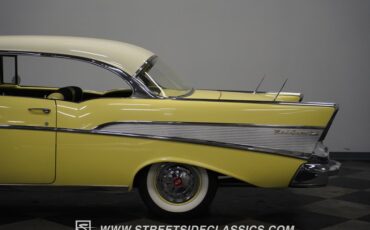 Unknown-Bel-air-1957-Colonial-Cream-Yellow-32