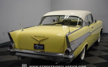 Unknown-Bel-air-1957-Colonial-Cream-Yellow-34