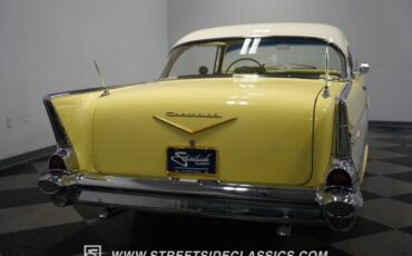 Unknown-Bel-air-1957-Colonial-Cream-Yellow-35