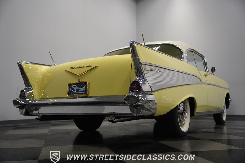 Unknown-Bel-air-1957-Colonial-Cream-Yellow-36