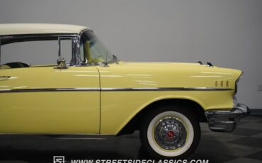 Unknown-Bel-air-1957-Colonial-Cream-Yellow-39