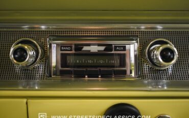 Unknown-Bel-air-1957-Colonial-Cream-Yellow-4